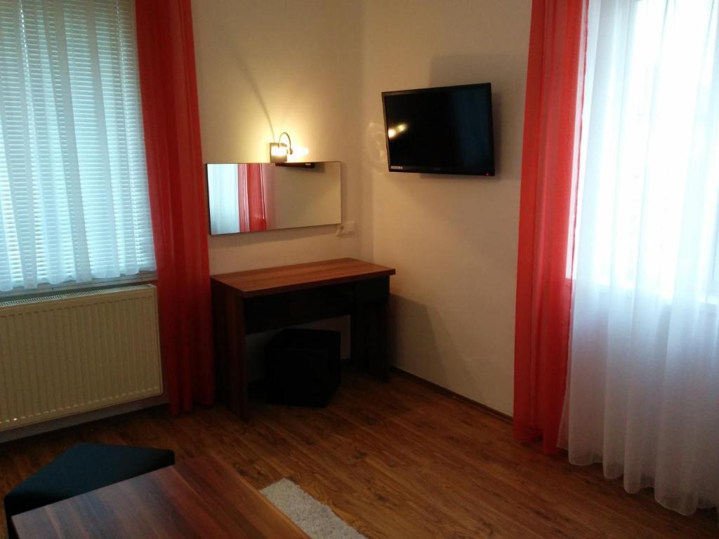 Bathory Apartments ハイデゥソボスロー 部屋 写真